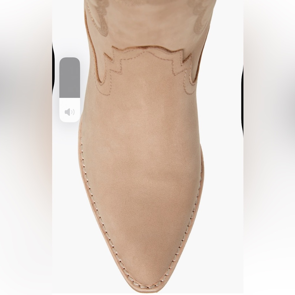 Women's Tan Western Boots - Picture 3 of 3